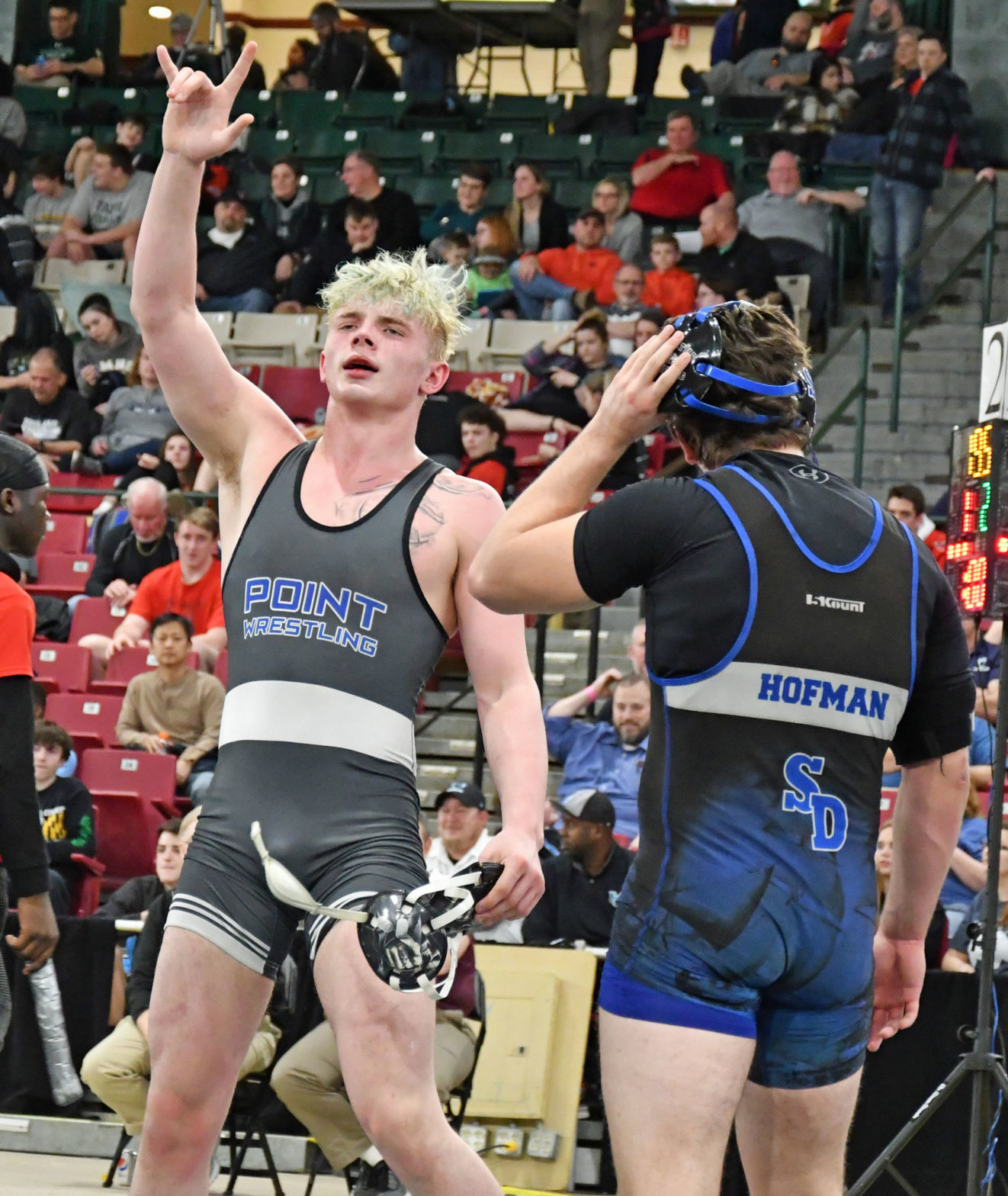 State crown for Point's Carr (FRONT)